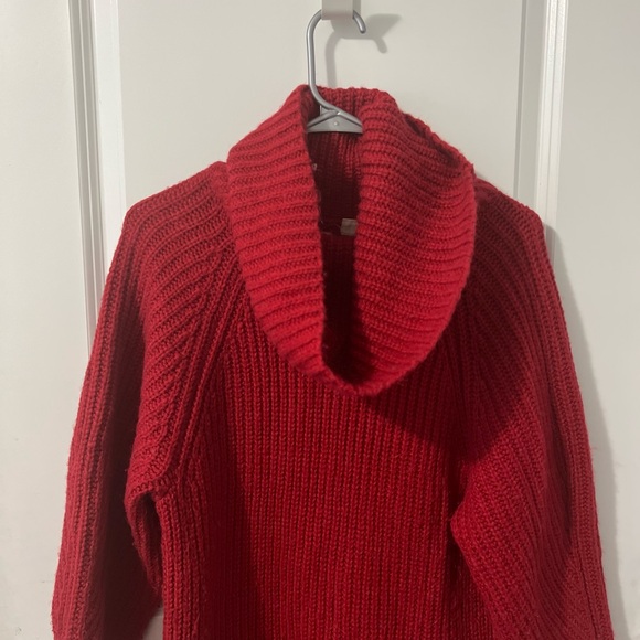 Red Gap Sweater Dress - Picture 4 of 6